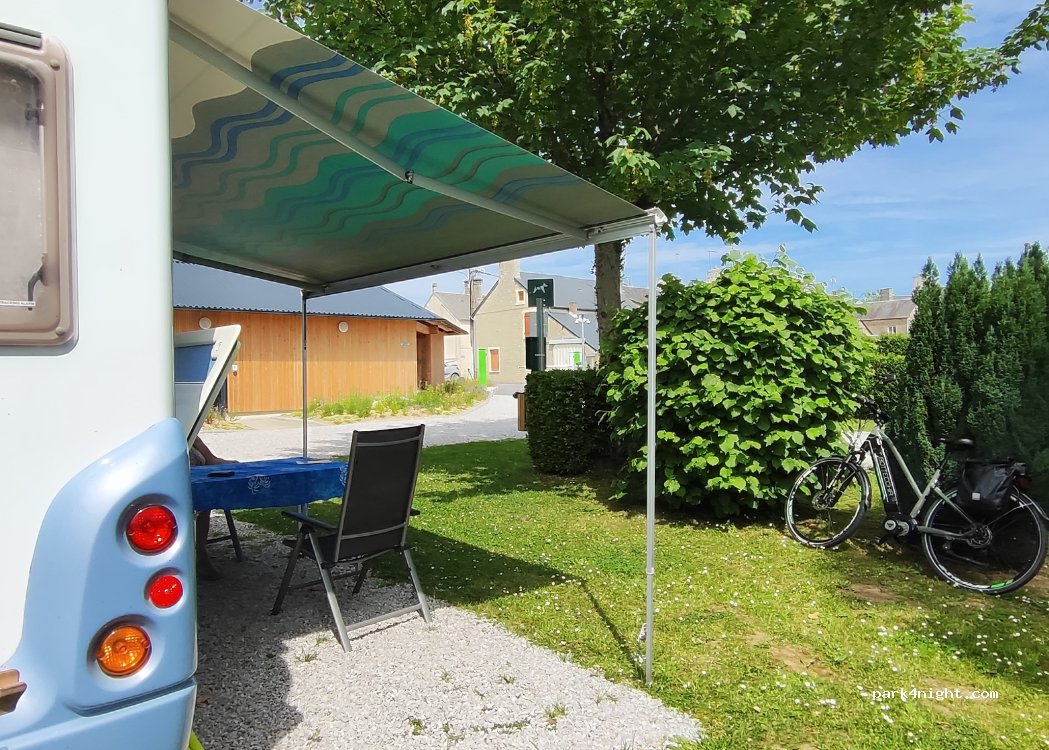 (50360) Picauville - 1 Rue de Périers — foto 2
