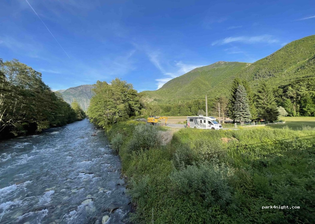 (38740) Valbonnais - 32 Les Buissonats — foto 2