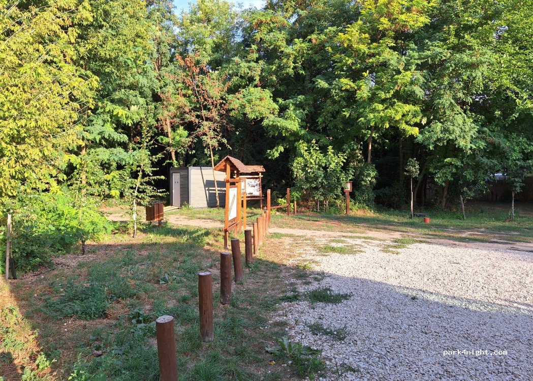 (2225) Üllő - 3 Halomhatár utca — foto
