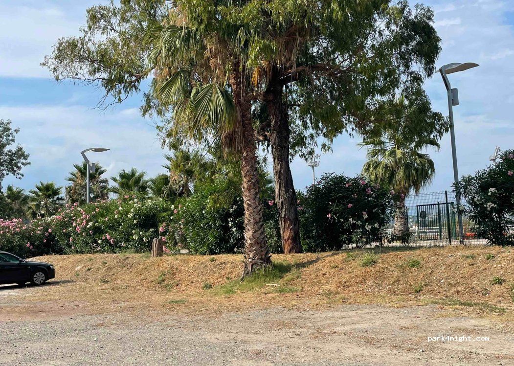 (06800) Cagnes-sur-Mer - M6098 — foto 2