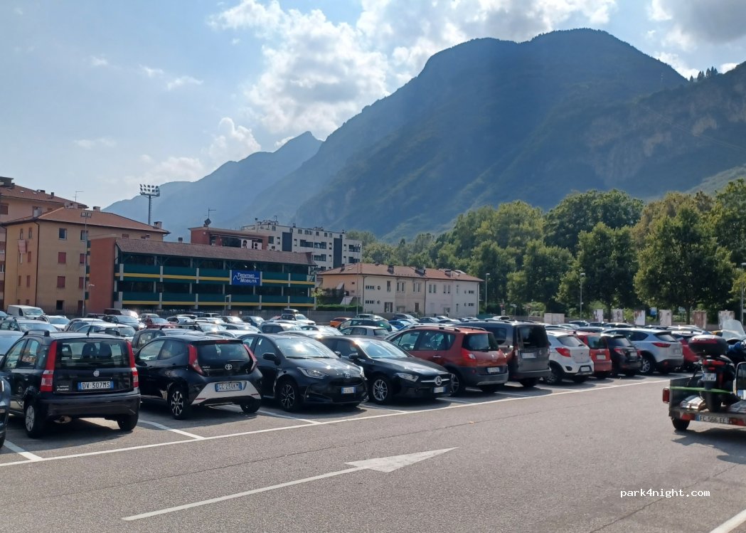 (38122) Trento - 27 Via Roberto da Sanseverino — foto 2