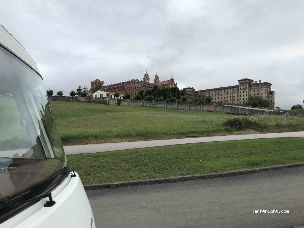 (39520) Comillas - 19 Paseo Llorens Masdeu — foto 4