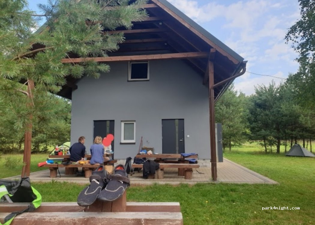 Camping Słupia. Spływy kajakowe — foto
