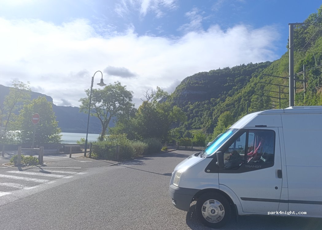 (01460) Port - 1 Rue du Lac — foto 2