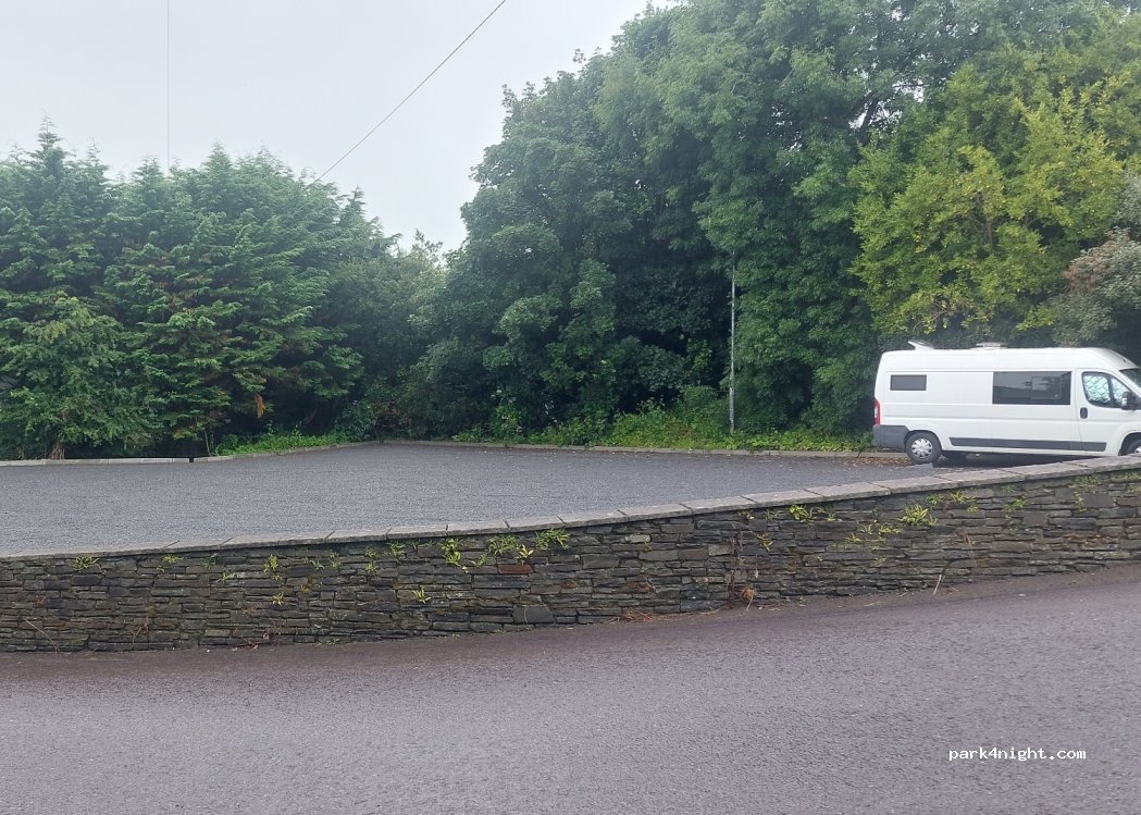 (P81 HY49) Unionhall - 7 Church Road — foto