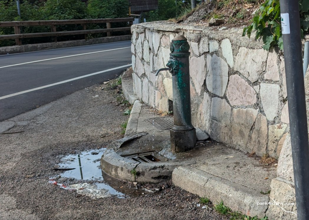 (02100) Pian De' Valli - 3 Piazzale Pian de Valli — foto