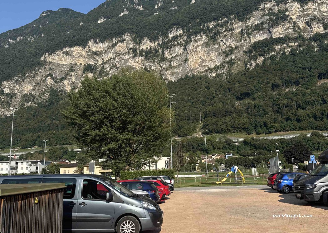 (6826) Riva San Vitale - 24 Via Monsignor Sesti — foto