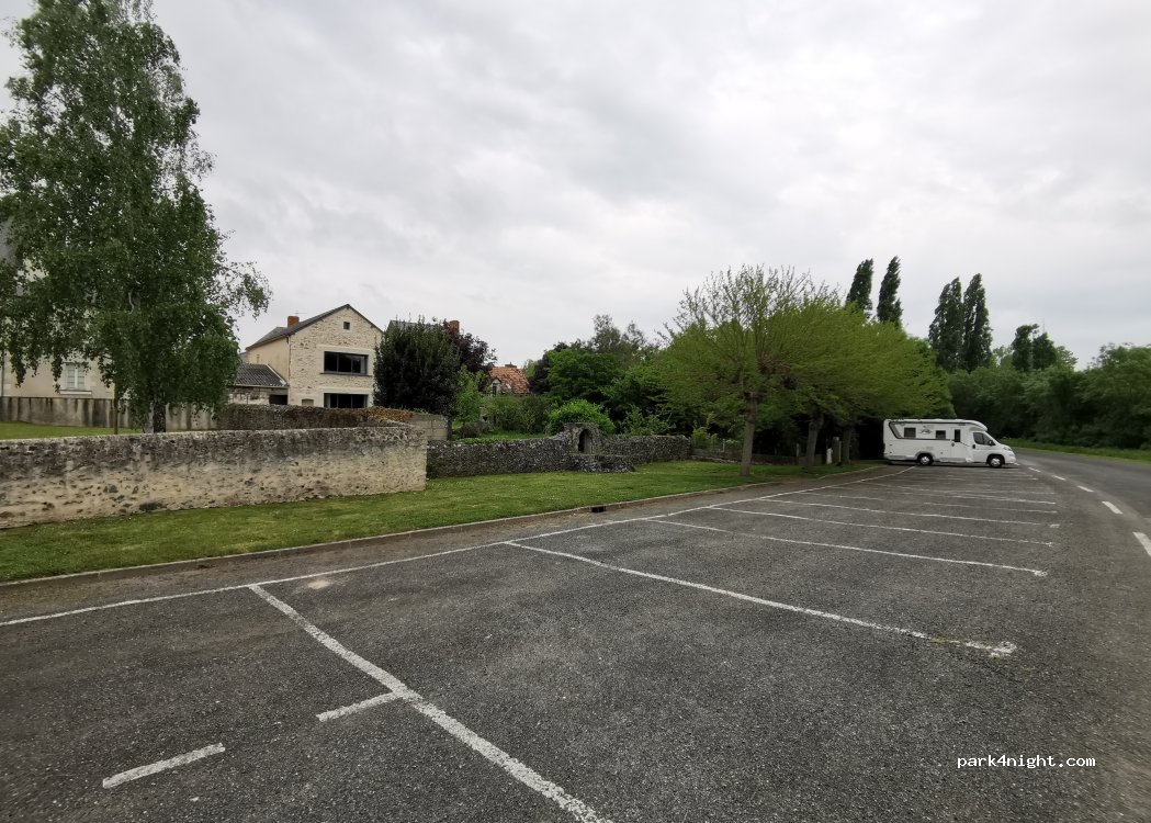 (44370) Montrelais - 48 Rue de l'Église — foto 2