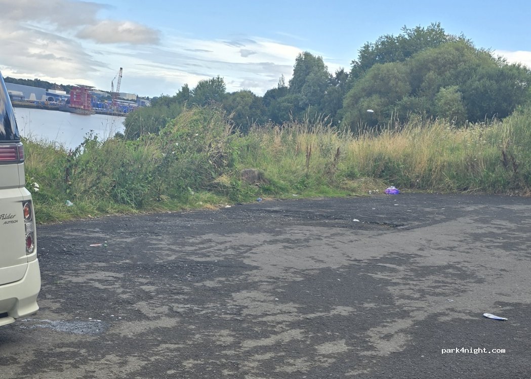 (NE6 3NL) Hebburn - Unnamed Road — foto 3