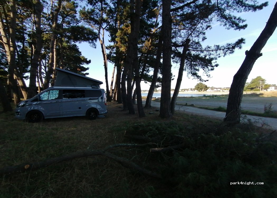 (56370) Le Tour-du-Parc - 64 Rue de Benester — foto 3