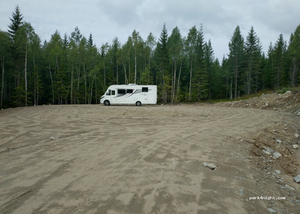 (826 95) Trönödal - — foto
