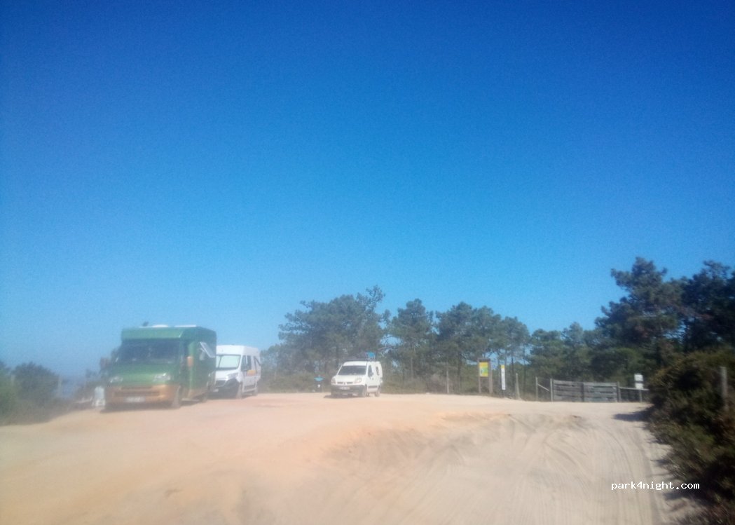 () Sines - Unnamed Road — foto 3