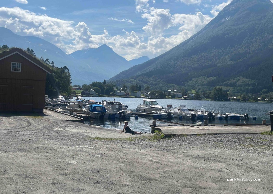 (6610) Øksendal - Unnamed Road — foto