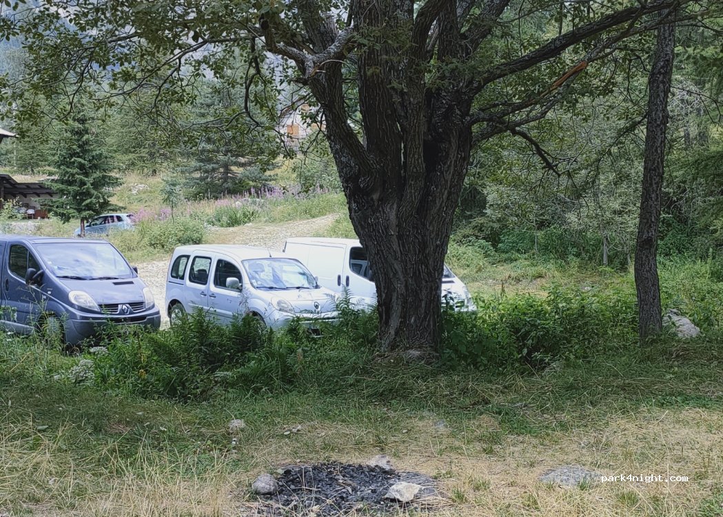 (06450) Belvédère - 1141 Chemin de Saint-Grat — foto 2