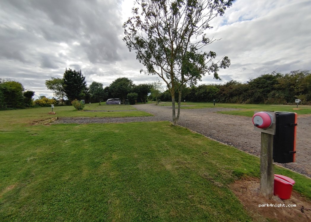 Country Meadow Caravan Park — foto