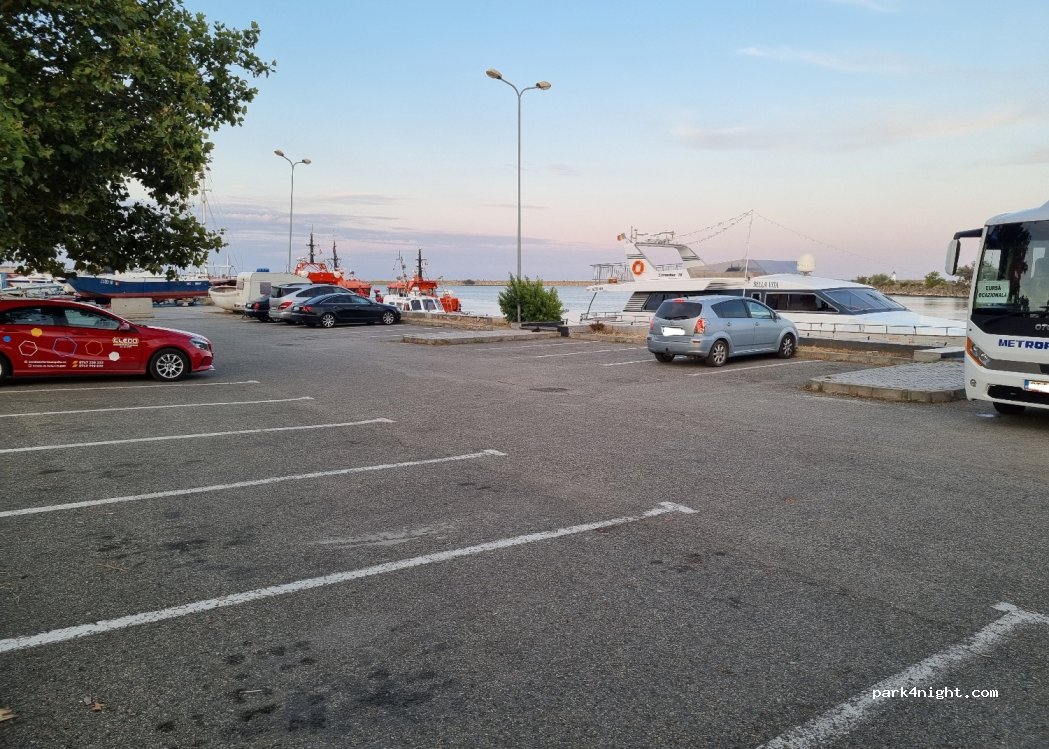 (905500) Mangalia - 78 Strada Portului — foto