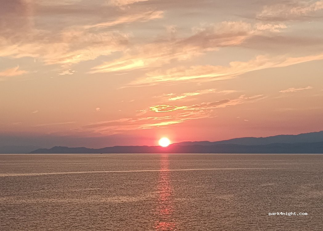 (640 10) Thasos - EO Thasou Limenarion — foto