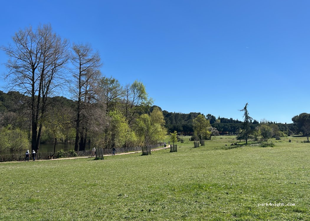 (06250) Mougins - Promenade de l'Étang — foto 5