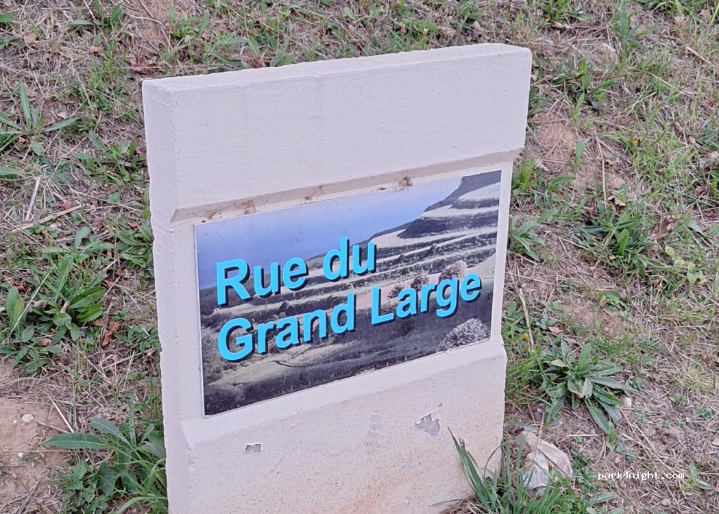 (76370) Petit-Caux - 1 Rue du Stade — foto 3