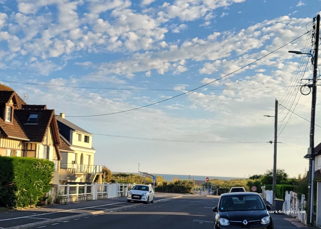(14150) Ouistreham - 38 Avenue Pierre Corneille — foto 3