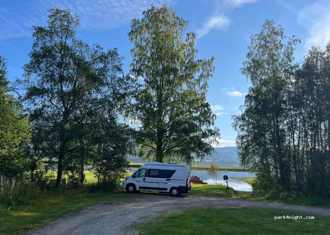 (2870)  - 701 Jevnakervegen — foto 3