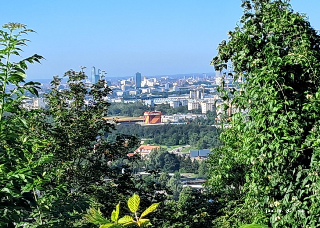 (80939) München - 9 Lottlisa-Behling-Weg — foto