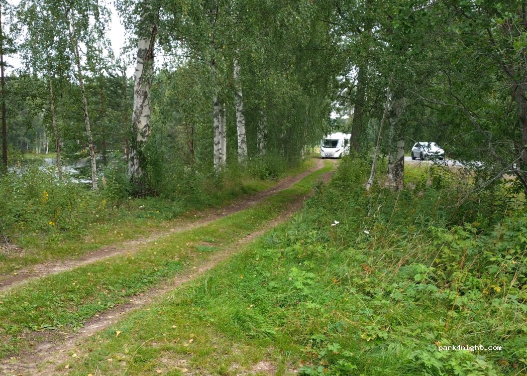 (821 68) Hänsätter - Unnamed Road — foto 3