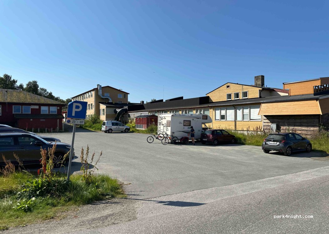 (9020) Tromsø - 11A Tønsnesvegen — foto