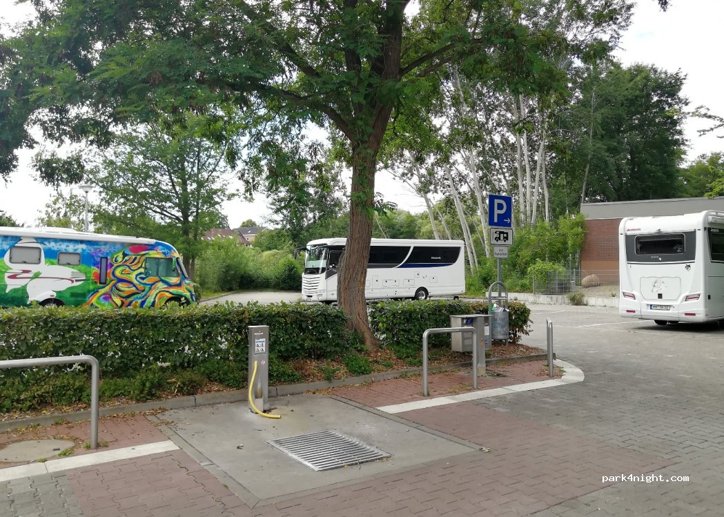 Wohnmobil- und Wohnwagenstellplatz Riesebusch | Bad Schwartau — foto 3