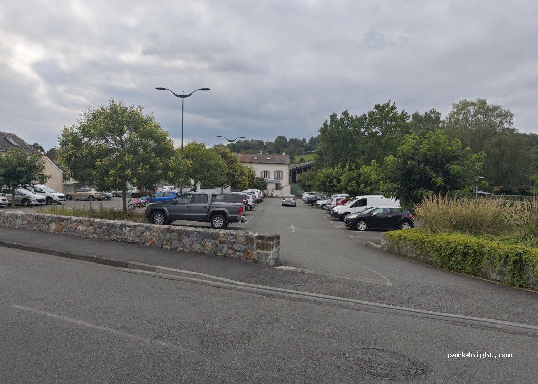 (65100) Lourdes - 23 Avenue Eugène Duviau — foto