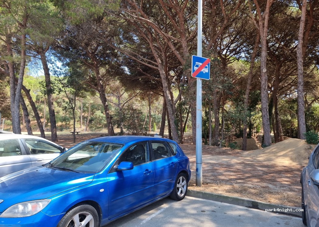 (17310) Lloret de Mar - 103 Avinguda del Rieral — foto