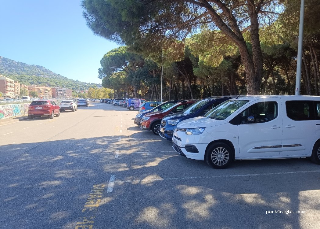 (17310) Lloret de Mar - 103 Avinguda del Rieral — foto 4