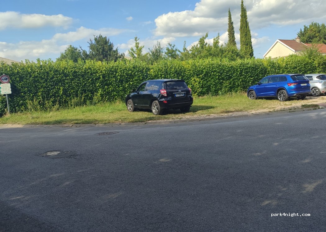 (51530) Magenta - 22 Rue Jean Poirel — foto