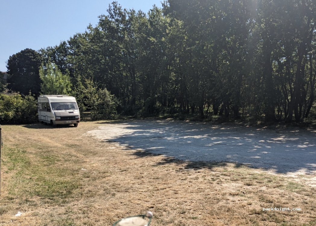 (26230) Colonzelle - 275 Chemin du Tennis — foto