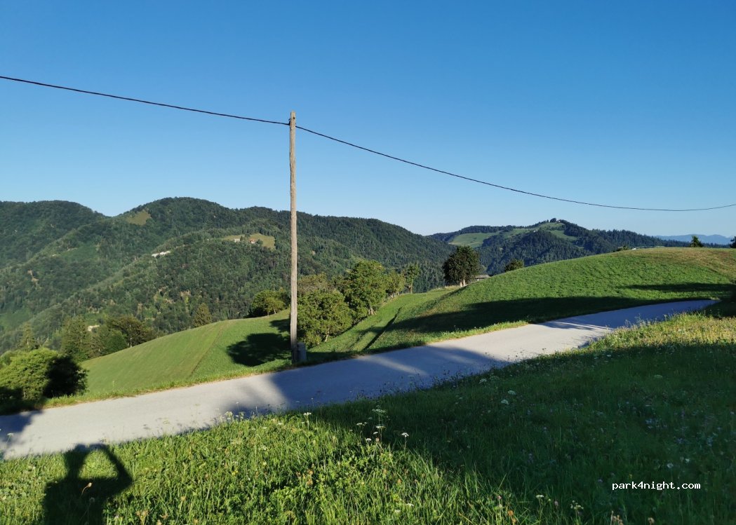 (1215) Medvode - 3 Tehovec — foto 3