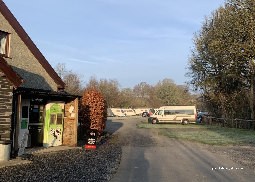 Tyn Cornel Camping — foto