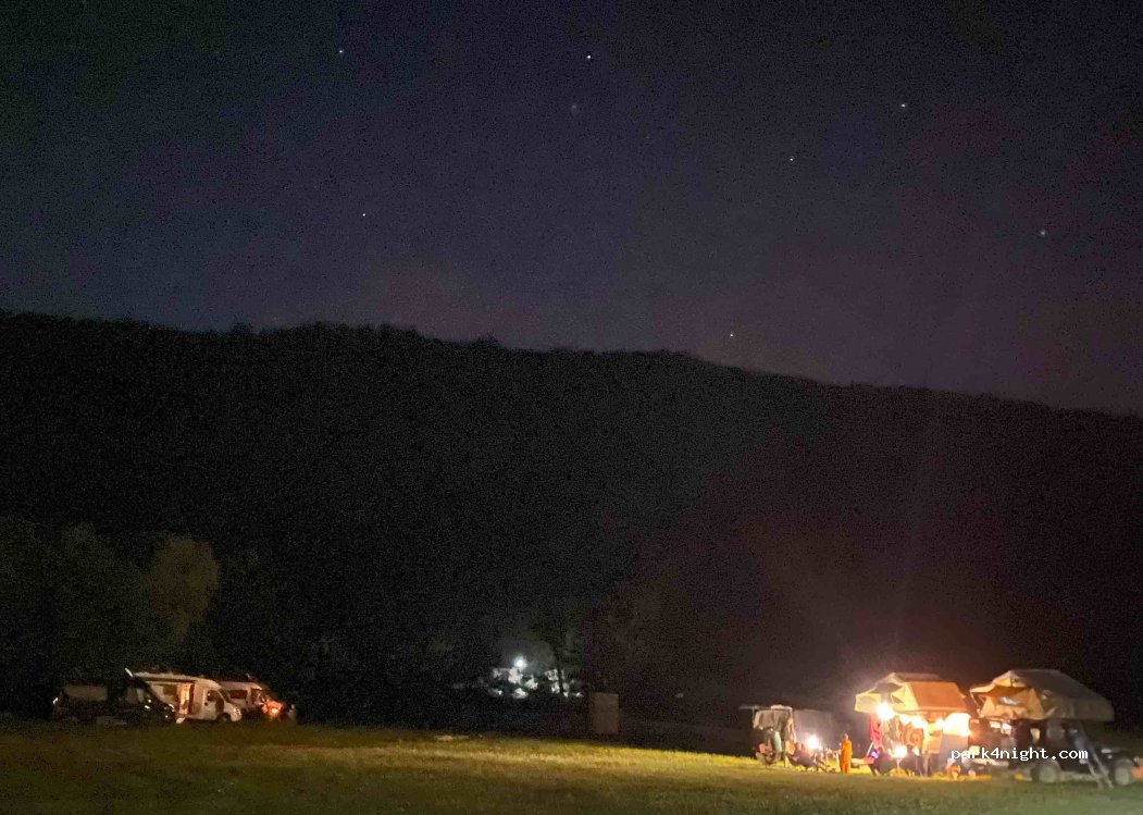 CAMP MARS JEZERO — foto
