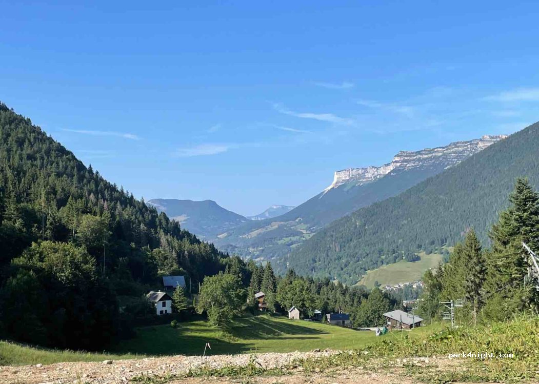 (73670) Saint-Pierre-d'Entremont - 7750 Cucheron — foto
