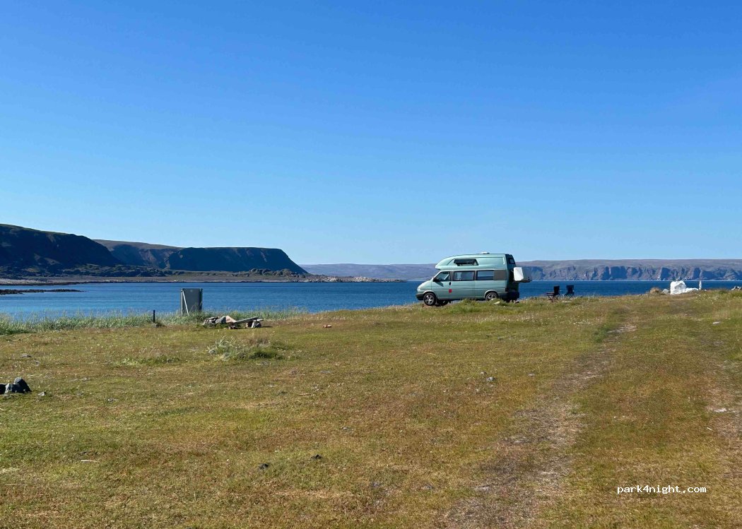 (9990) Hamningberg - Unnamed Road — foto 3
