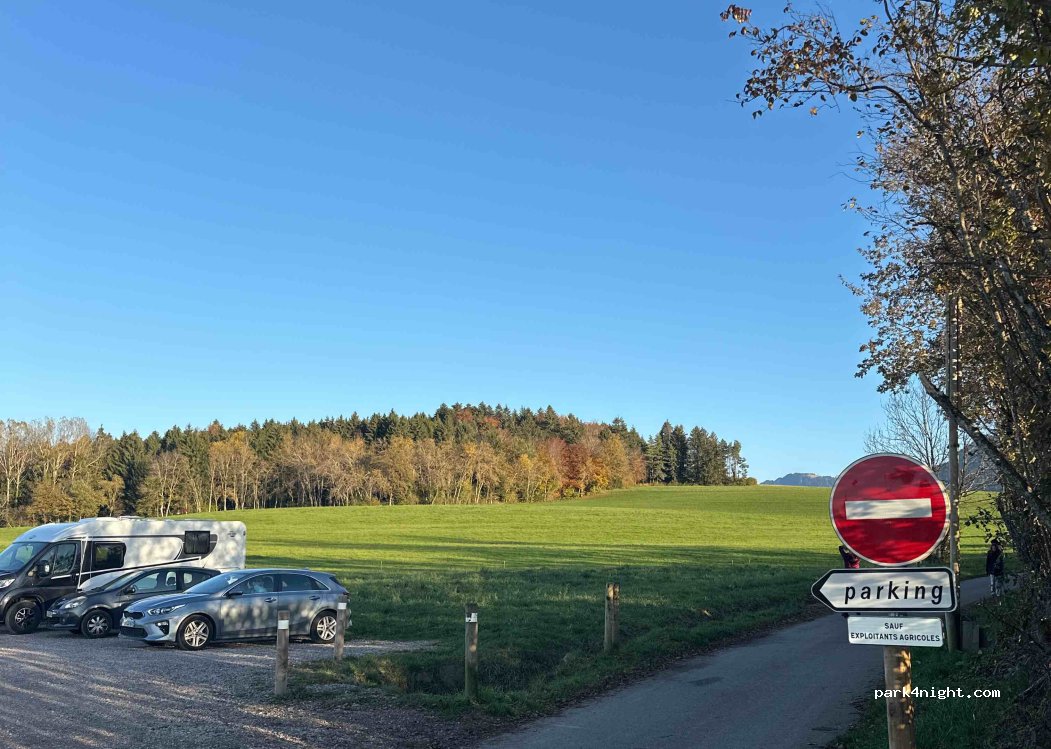 (74500) Féternes - Rte de Champeillant — foto 2