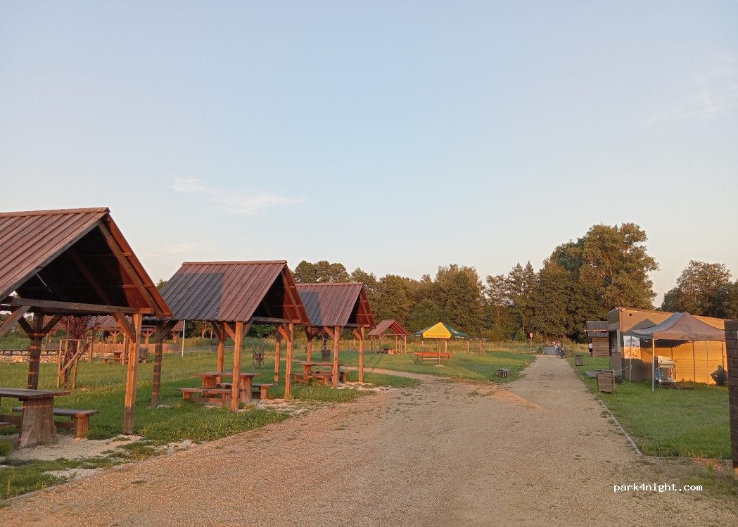 (42-248) Przyrów - 53 Świętego Mikołaja — foto 2
