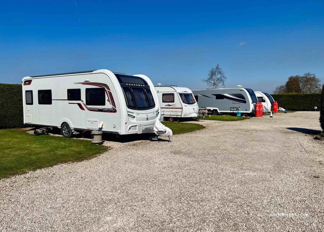Sunnyside Touring Caravan Park — foto 2
