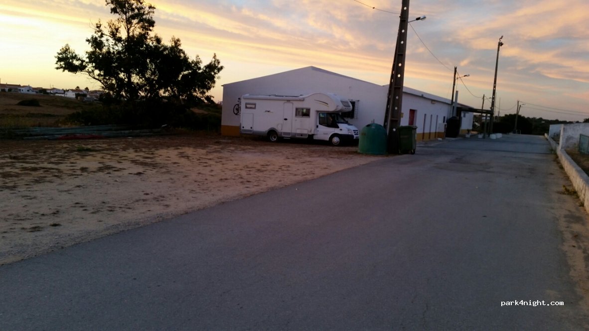 (2970-595) Sesimbra - Rua da Baleeira - Serra da Azoia — foto