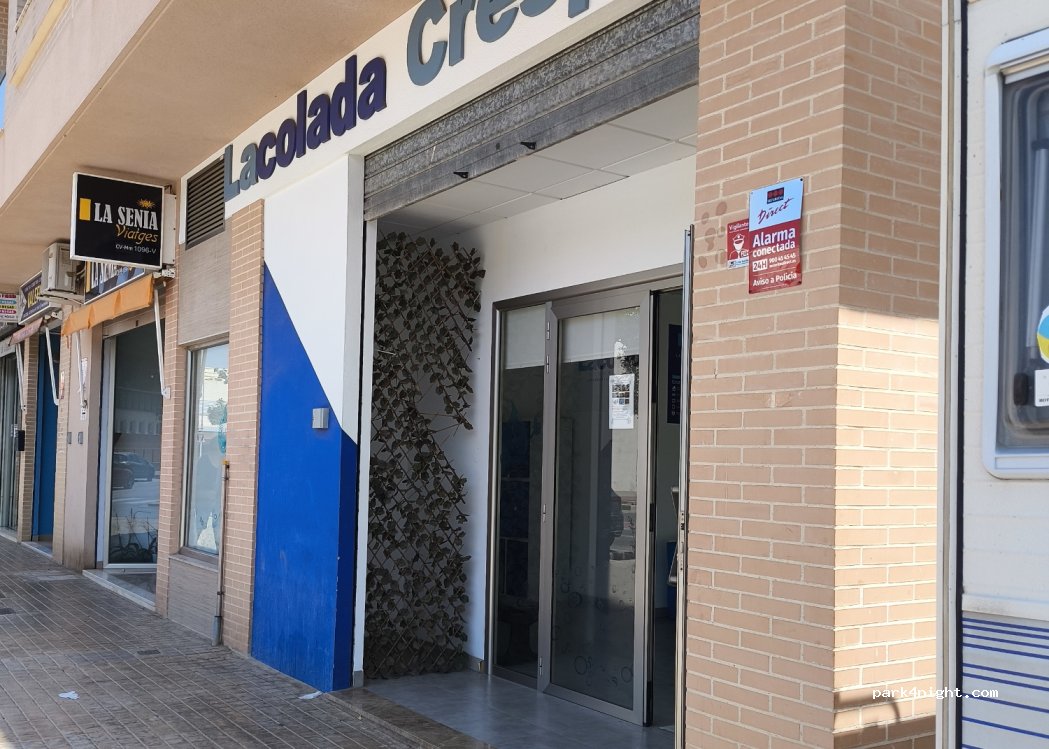 (46690) L'Alcúdia de Crespins - 1 Avinguda 9 d'Octubre — foto 2