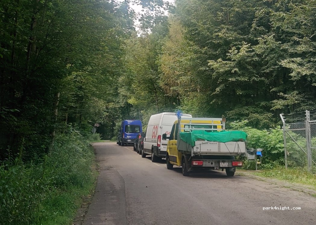 (8302) Kloten - Dietlikerstrasse — foto