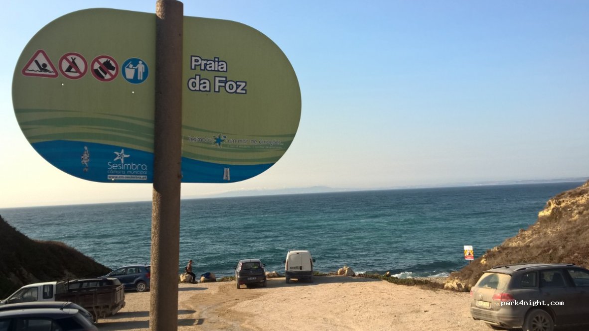 (2970-052) Sesimbra - Rua 25 de Abril — foto