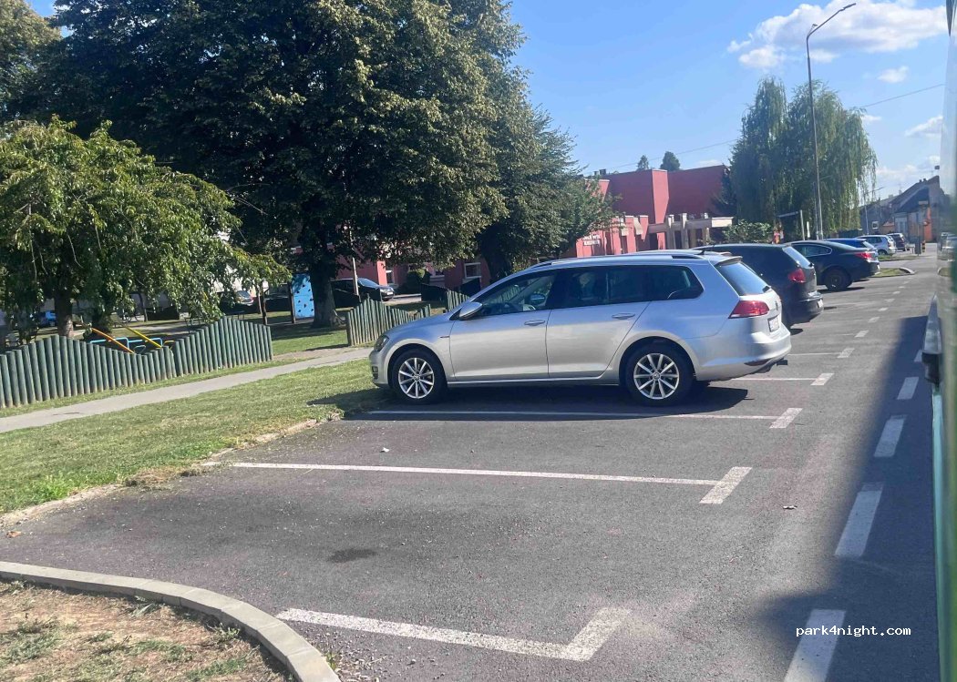 (43000) Bjelovar - 1 Trg Antuna Gustava Matoša — foto