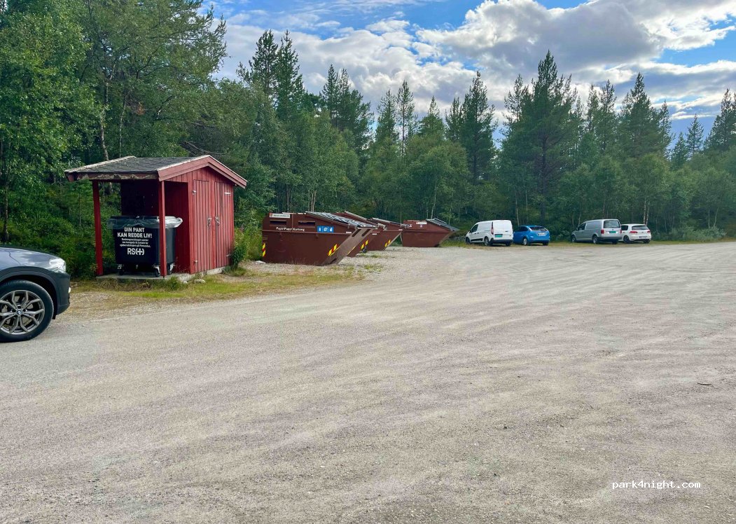 (7375) Røros - 3383 Femundsveien — foto