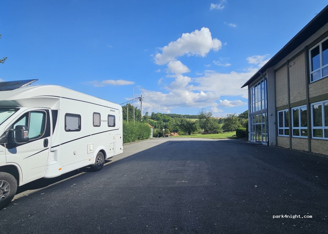(97941) Tauberbischofsheim - 6 Heckfelder Straße — foto 3
