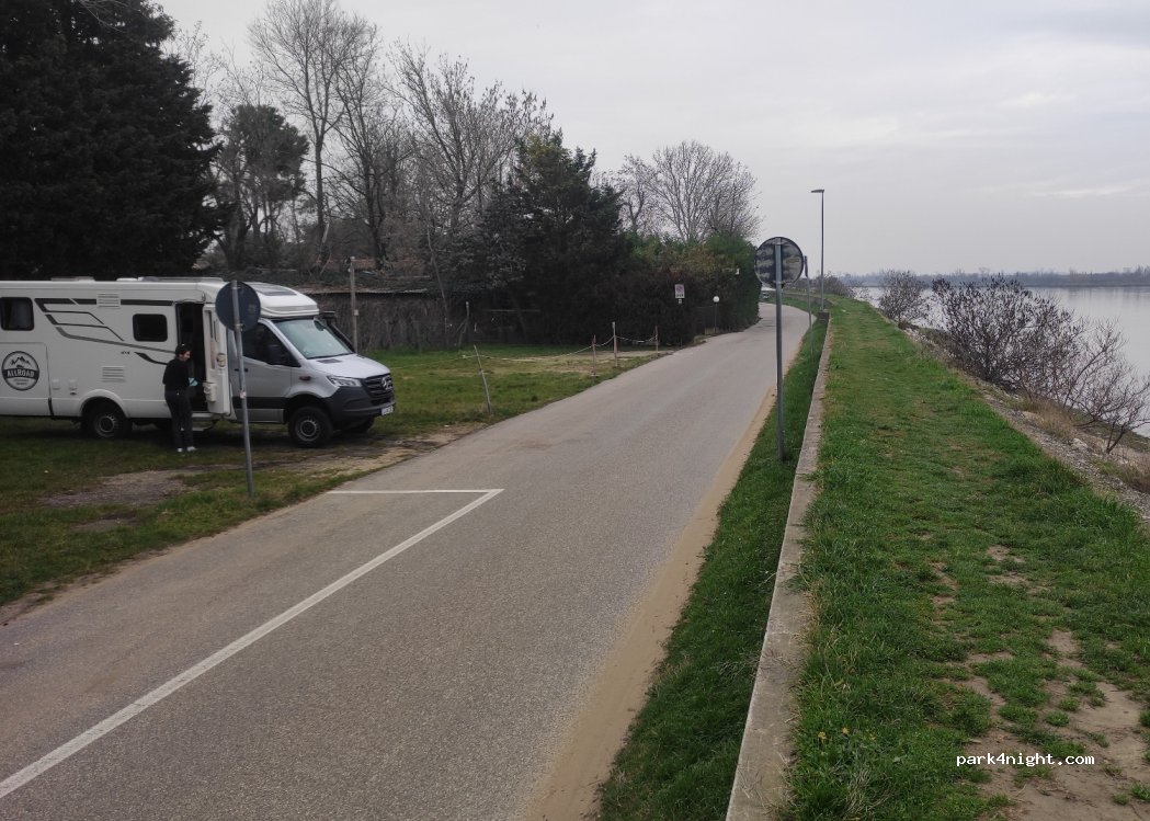 (30021) Caorle - 3 Via dei Casoni — foto 3